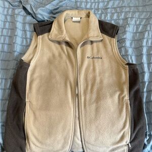 Columbia Two-Tone Cream and Dark Brown Fleece Vest